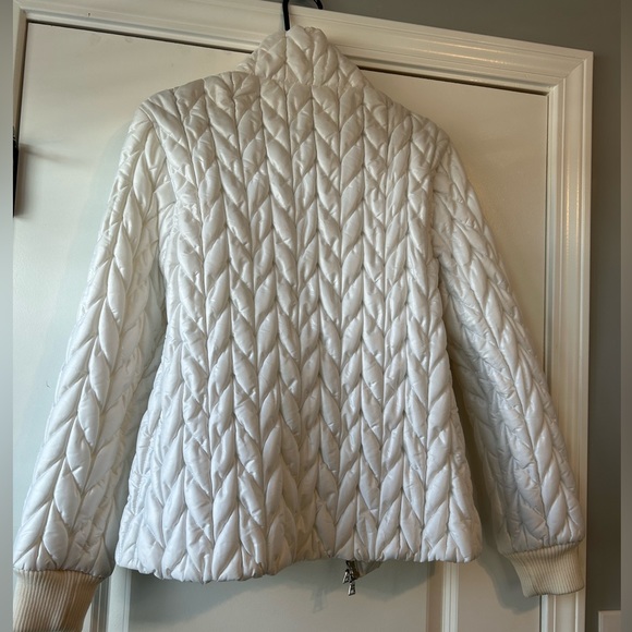 Guess Puffer Jacket - Picture 9 of 13